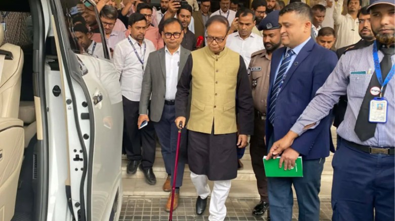বাংলাদেশ ব্যাংকে নতুন গভর্নর নিয়োগের গুঞ্জন, অফিস ছাড়লেন ড. আহসান এইচ মনসুর