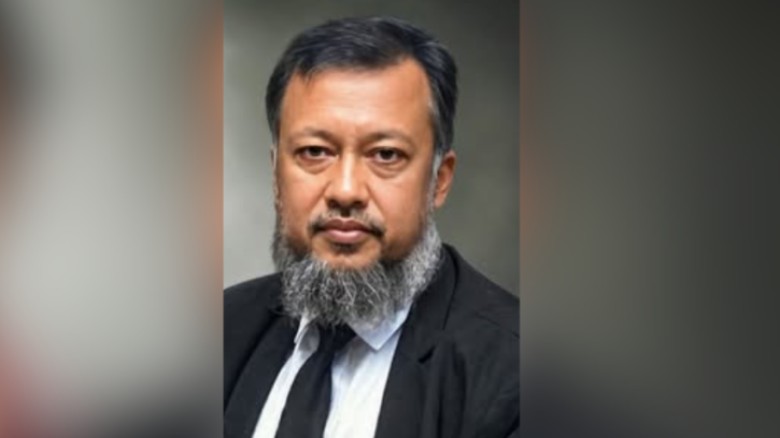 নিজের নামে ভুয়া ফেসবুক আইডি খুলে প্রাণনাশের হুমকি দেওয়ার অভিযোগে টিপুর থানায় সাধারণ ডায়েরি